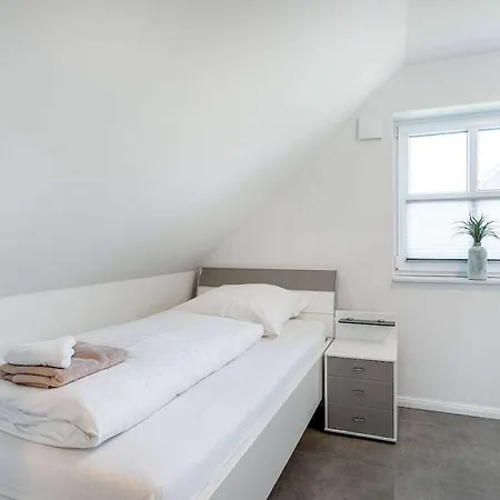 بيت للعطل With 3 Bedrooms *